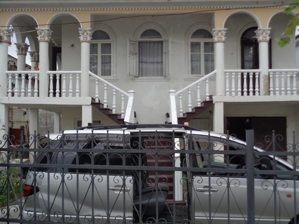 Guest House Quiet Home Batumi Zewnętrze zdjęcie