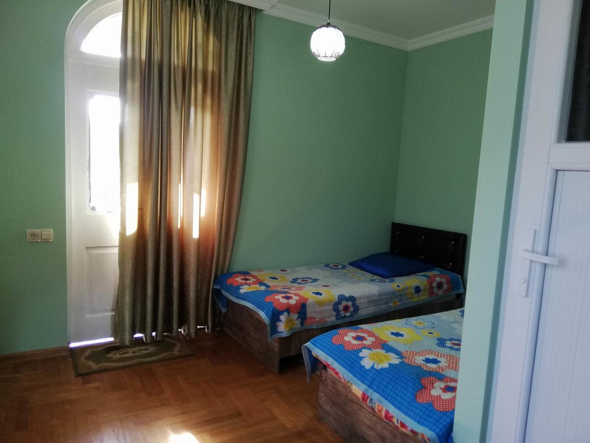 Guest House Quiet Home Batumi Zewnętrze zdjęcie