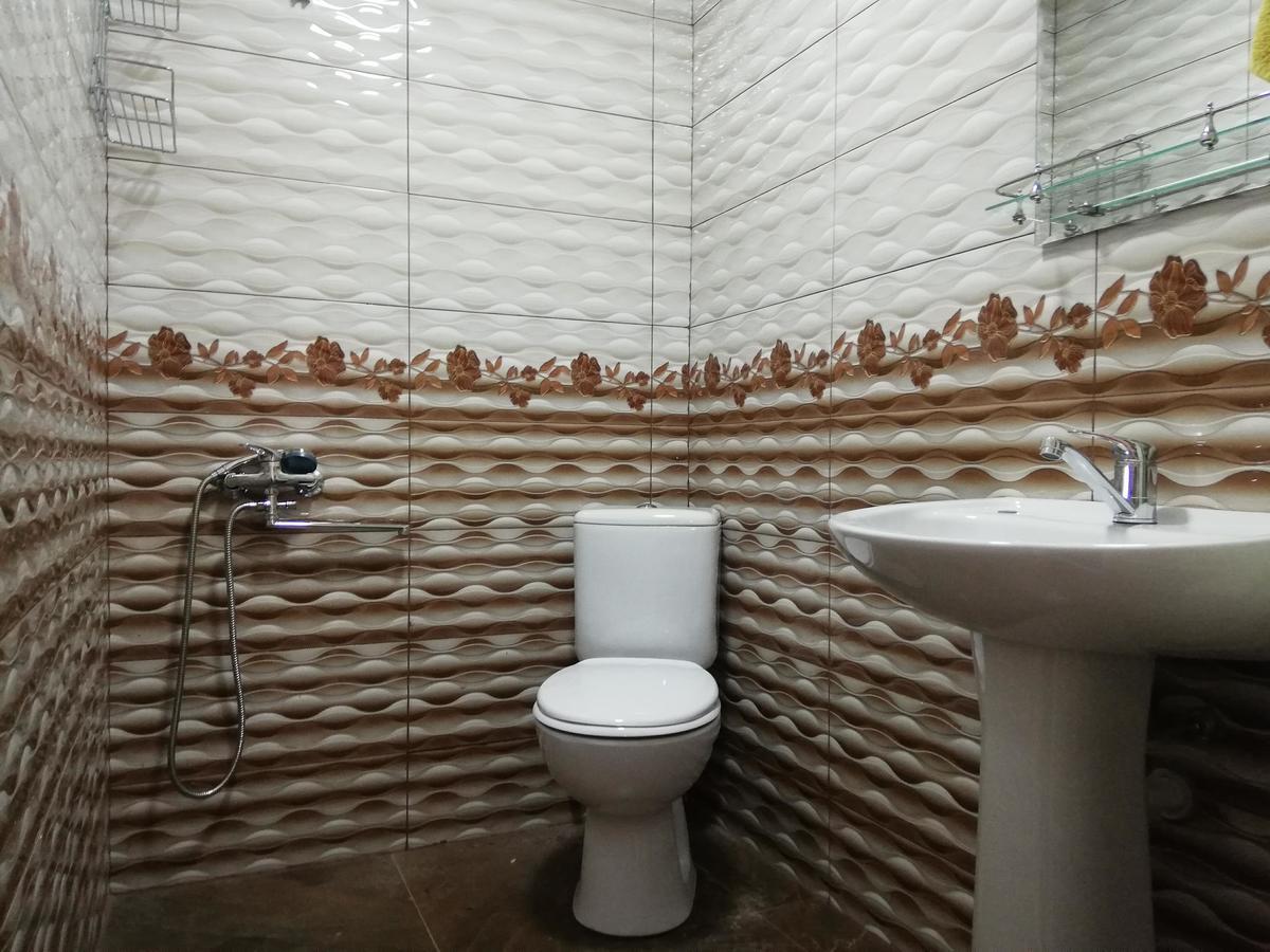 Guest House Quiet Home Batumi Zewnętrze zdjęcie